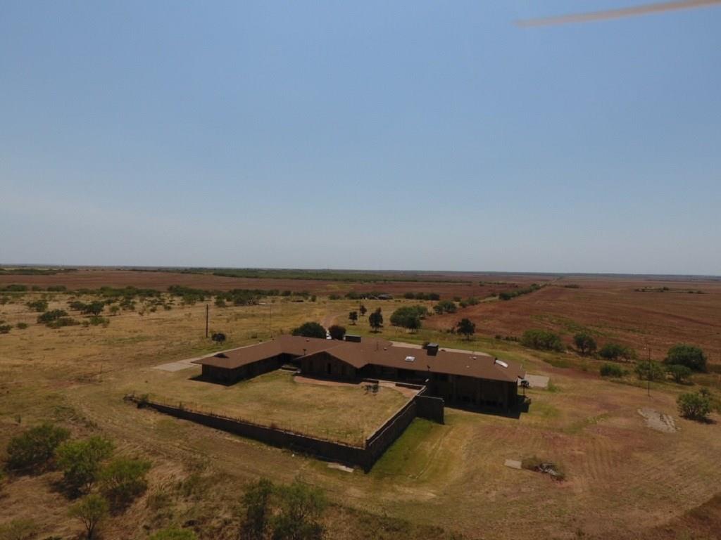 1101 Seven Bar Ranch Rd, Seymour, TX 76380