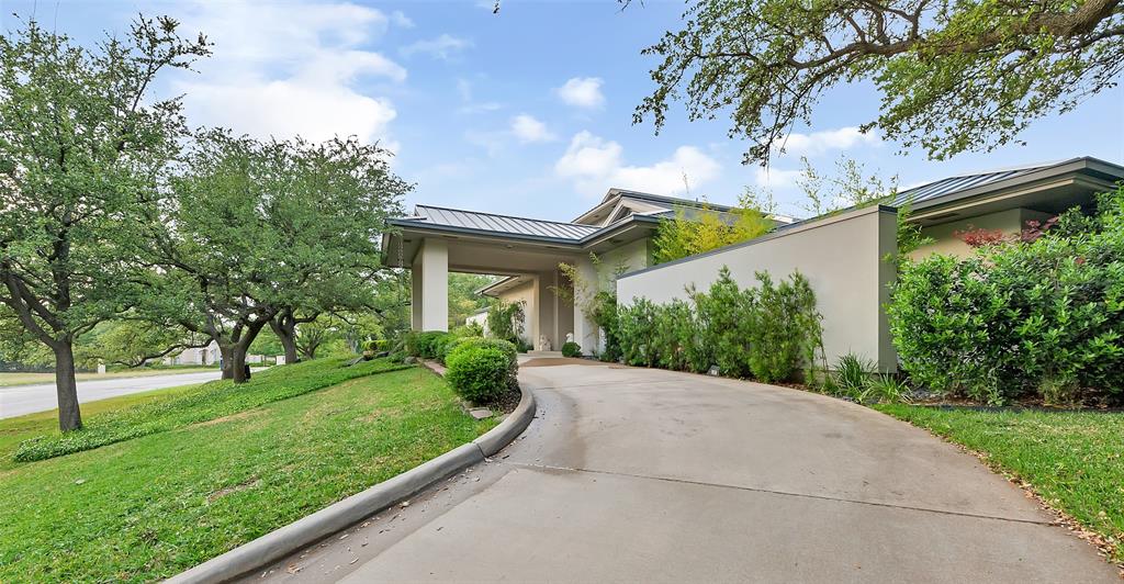 6208 Indian Creek Dr, Westover Hills, TX 76107