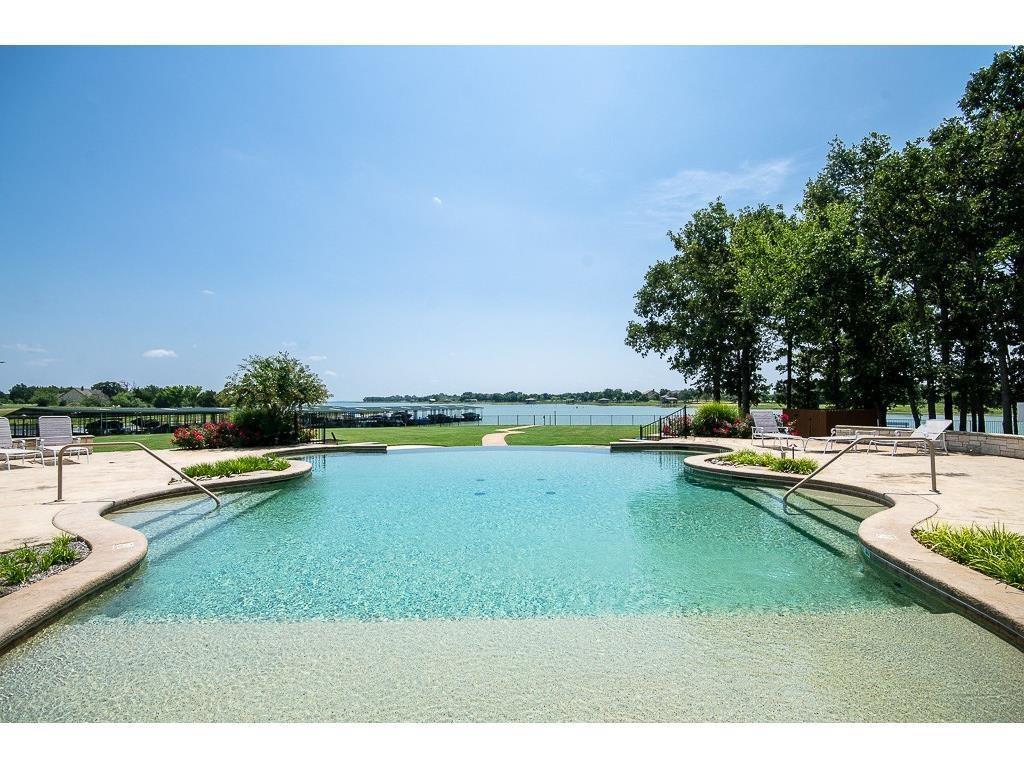 1221 The Shores, Corsicana, TX 75109