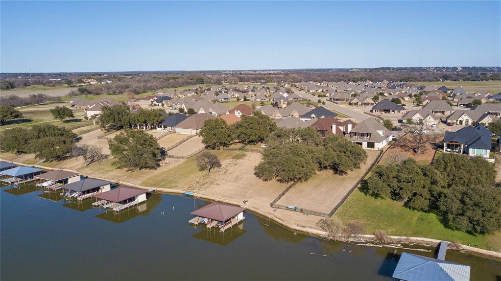 3500 Abes Landing Dr, Granbury, TX 76049