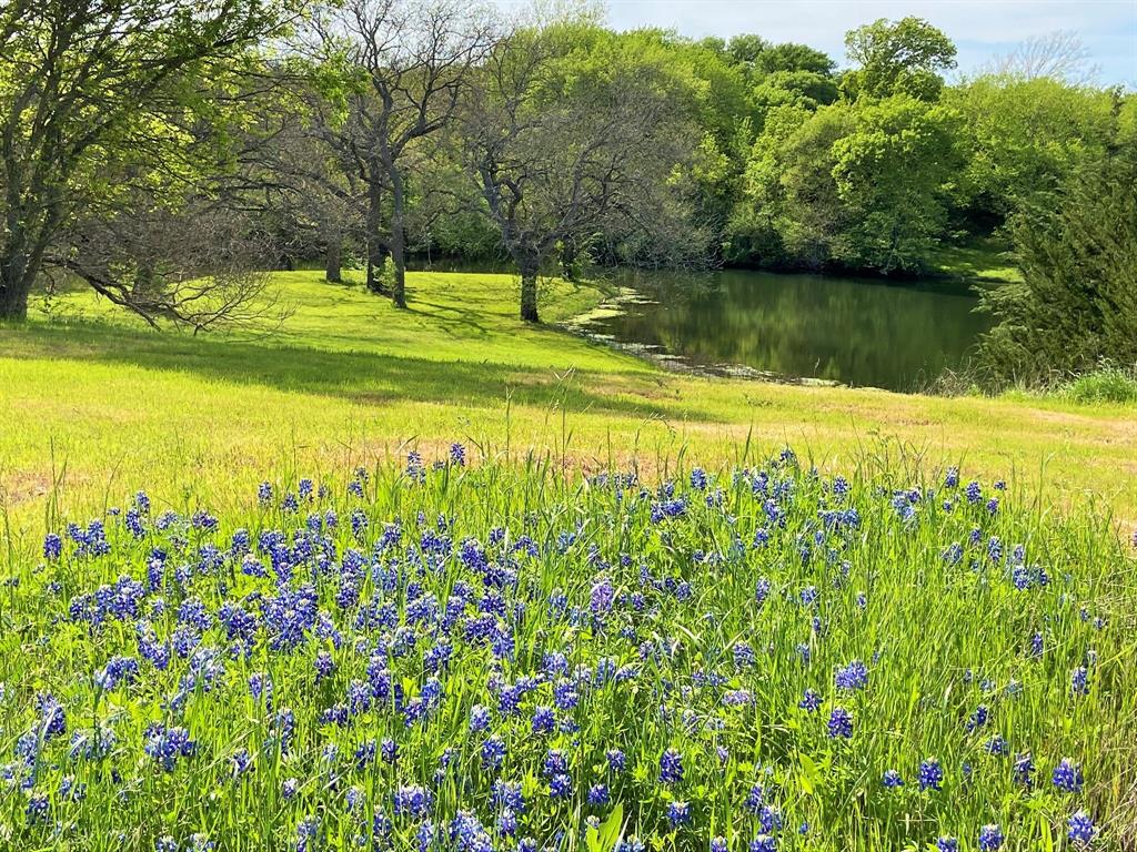 620 Cox Rd, Waxahachie, TX 75167