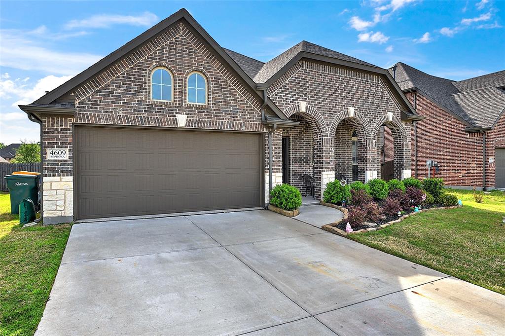 4609 Sephora Dr, Sherman, TX 75092