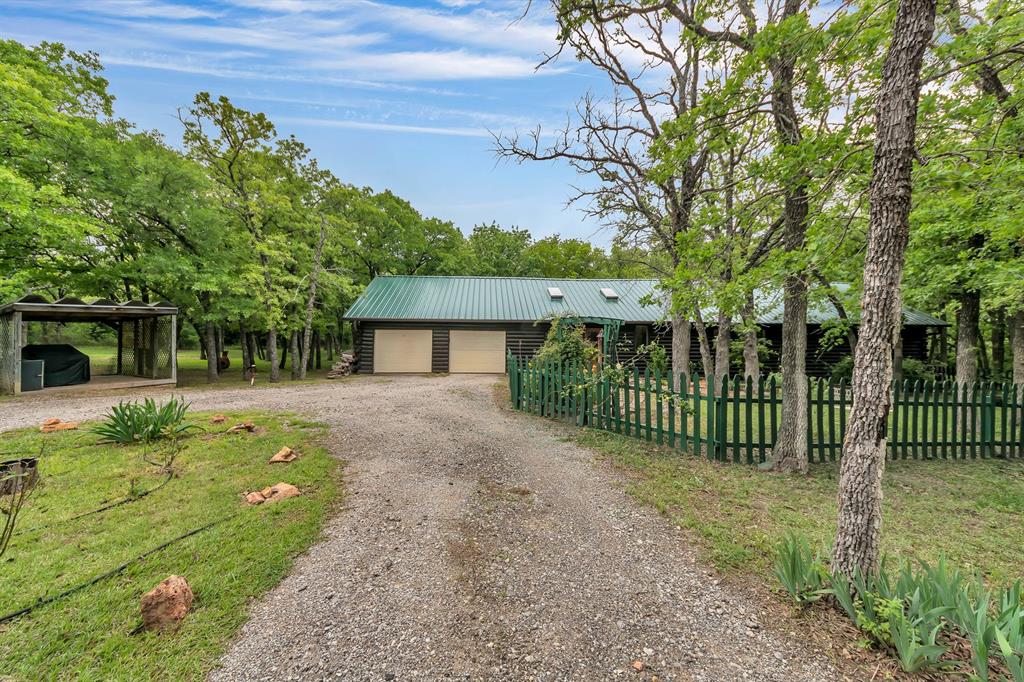 257 Private Road 2561, Alvord, TX 76225