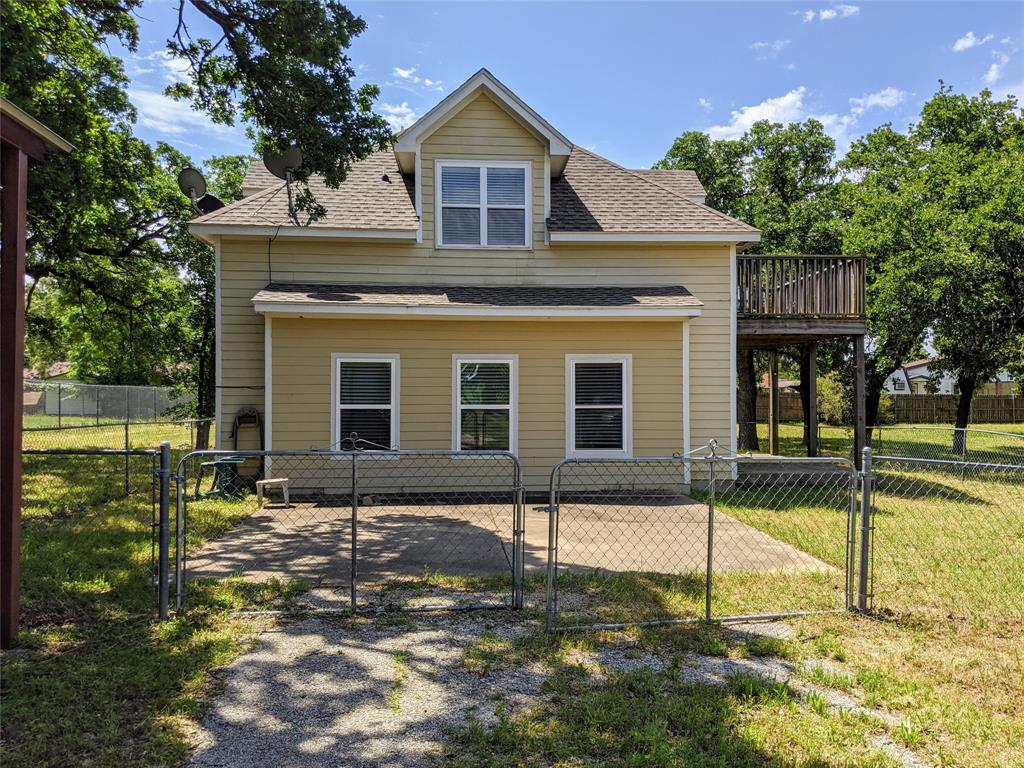 7750 Meadowbrook Dr, Fort Worth, TX 76112