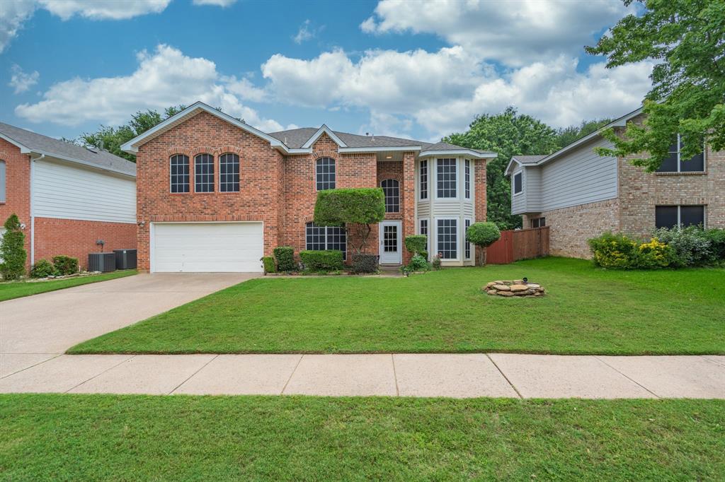 2725 Laurel Hill Dr, Flower Mound TX 75028