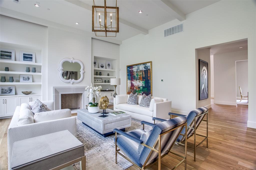 4831 S Lindhurst Ave, Dallas, TX 75229