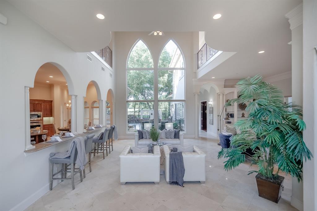 2 Hayes Ct, Trophy Club, TX 76262