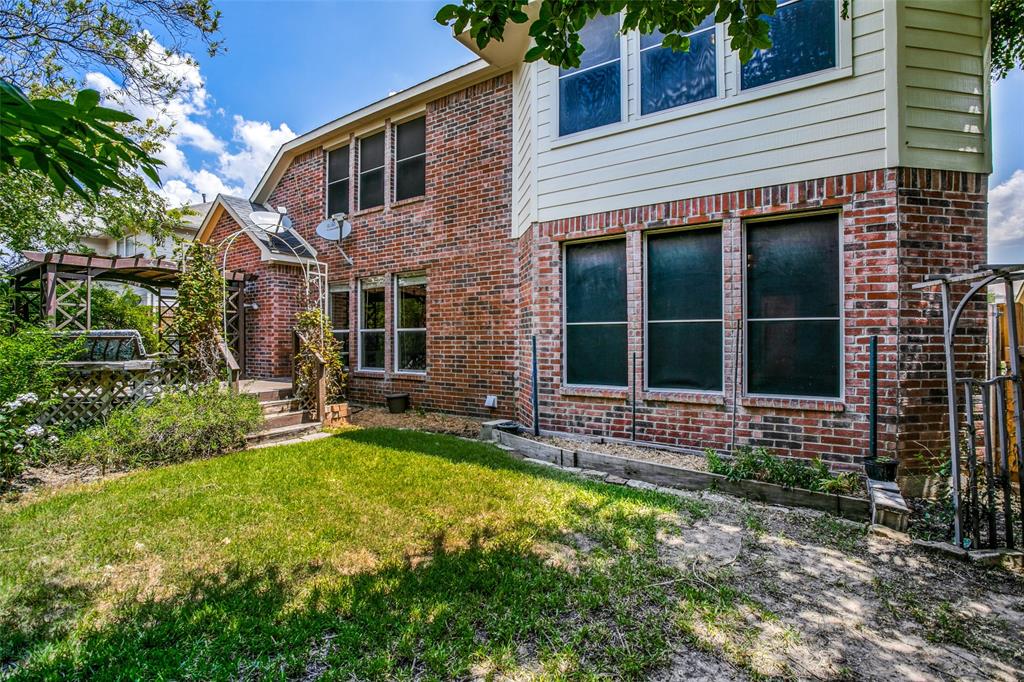 5637 MEADOWS Way, North Richland Hills, TX 76180