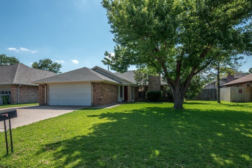 5637 Puerto Vallarta Dr, North Richland Hills, TX 76180