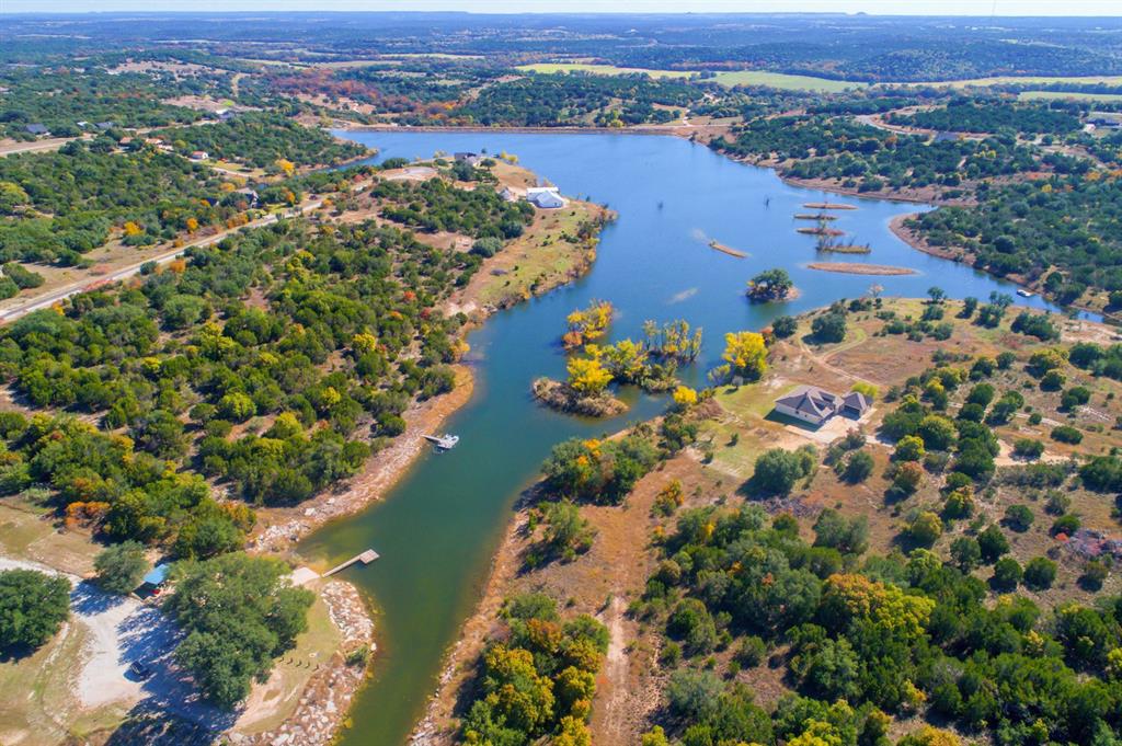 1435 Beacon Lake Dr, Bluff Dale, TX 76433