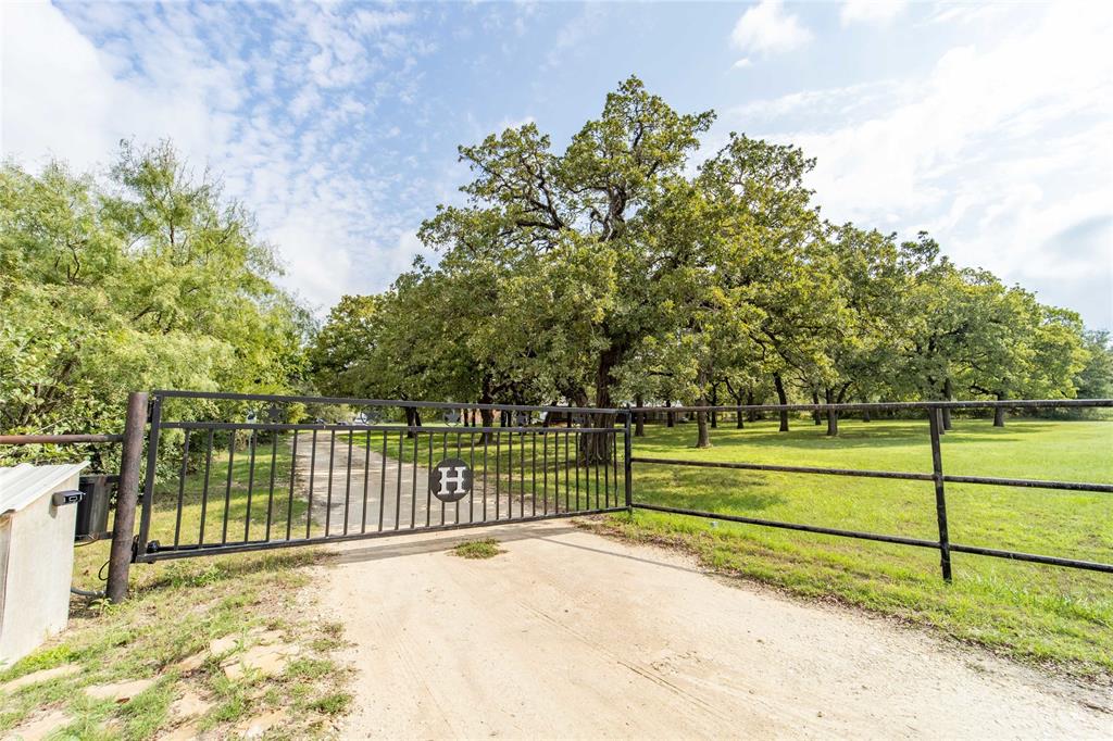 4202 County Road 401, Dublin, TX 76446