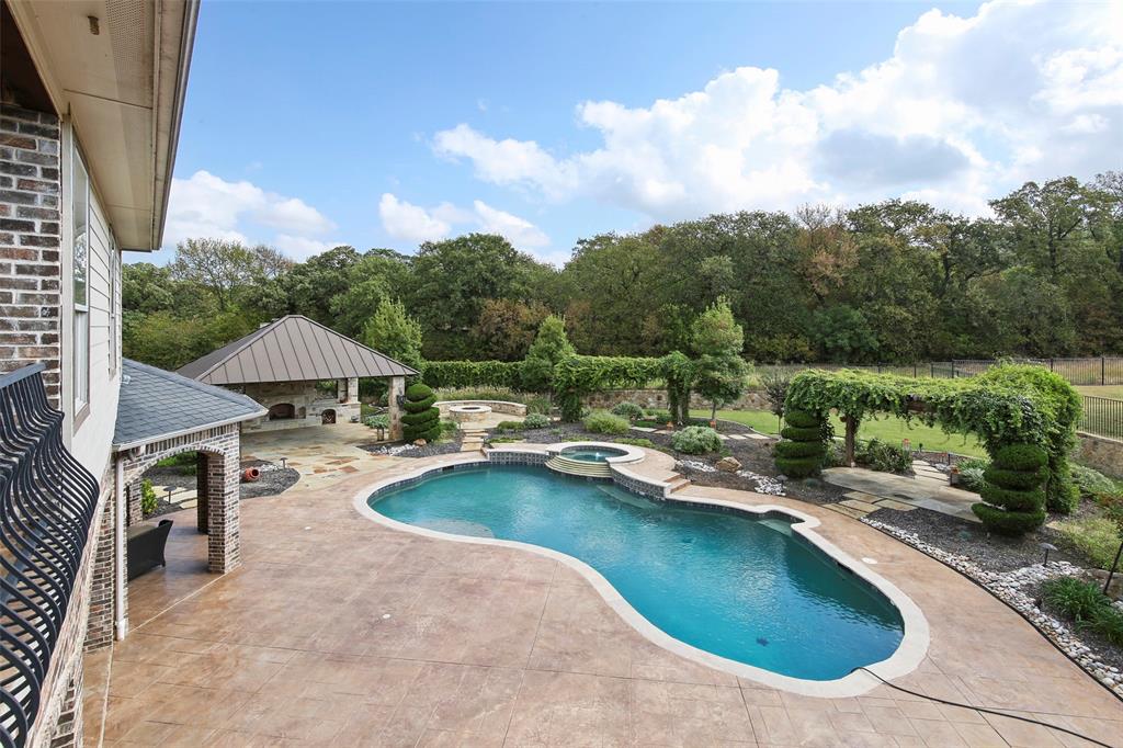 3504 Woodland Hills Ct, Flower Mound TX 75022