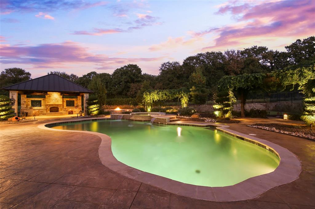 3504 Woodland Hills Ct, Flower Mound TX 75022