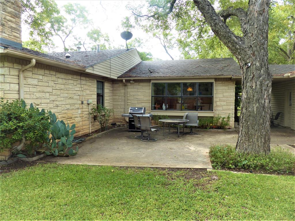 602 W 14th, Brady, TX 76825