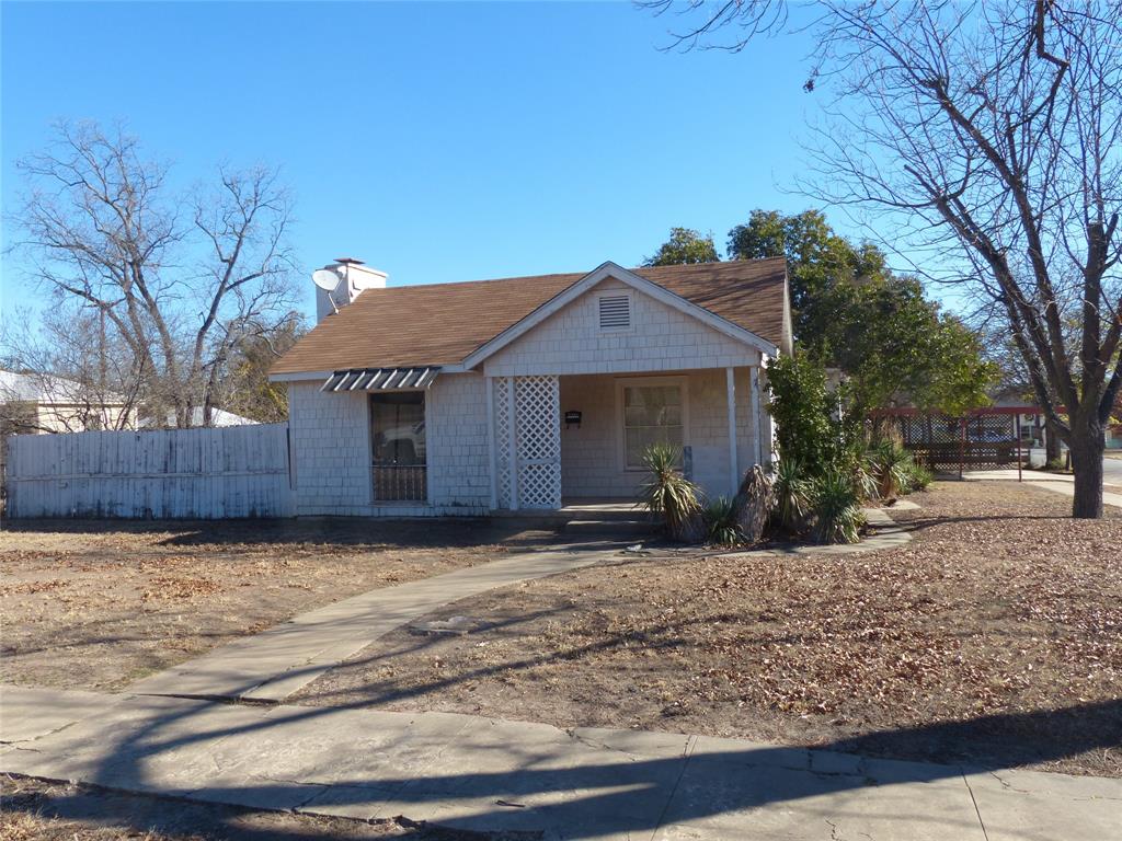 1505 S College, Brady, TX 76825