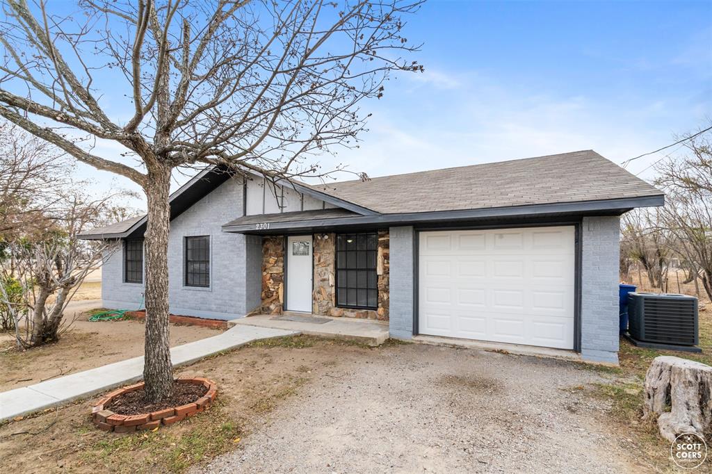 2301 Main Blvd, brownwood TX 76801