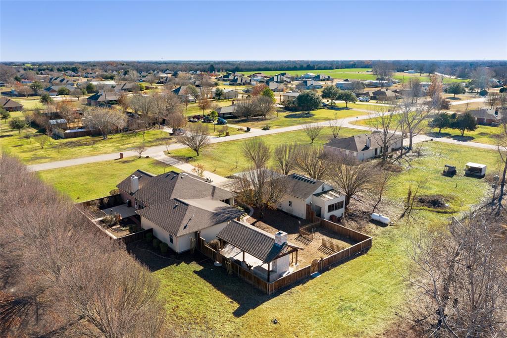 2200 The Crossings Dr, Lowry Crossing, TX 75069