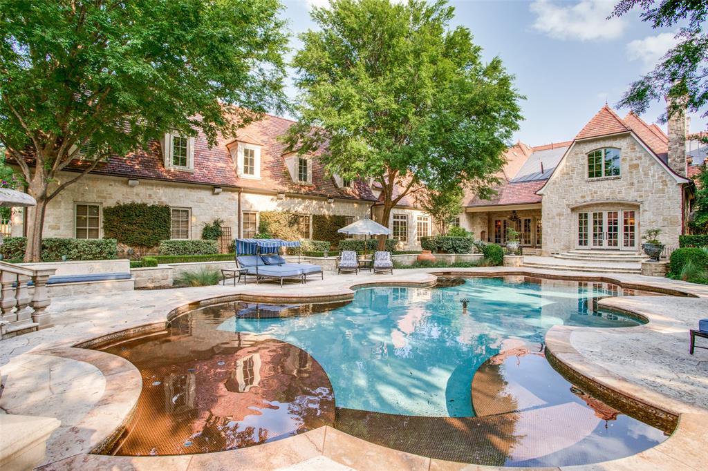 5445 N Dentwood Dr, Dallas, TX 75220