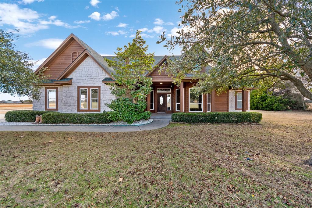 1877 E Blackjack Rd, Pilot Point, TX 76258