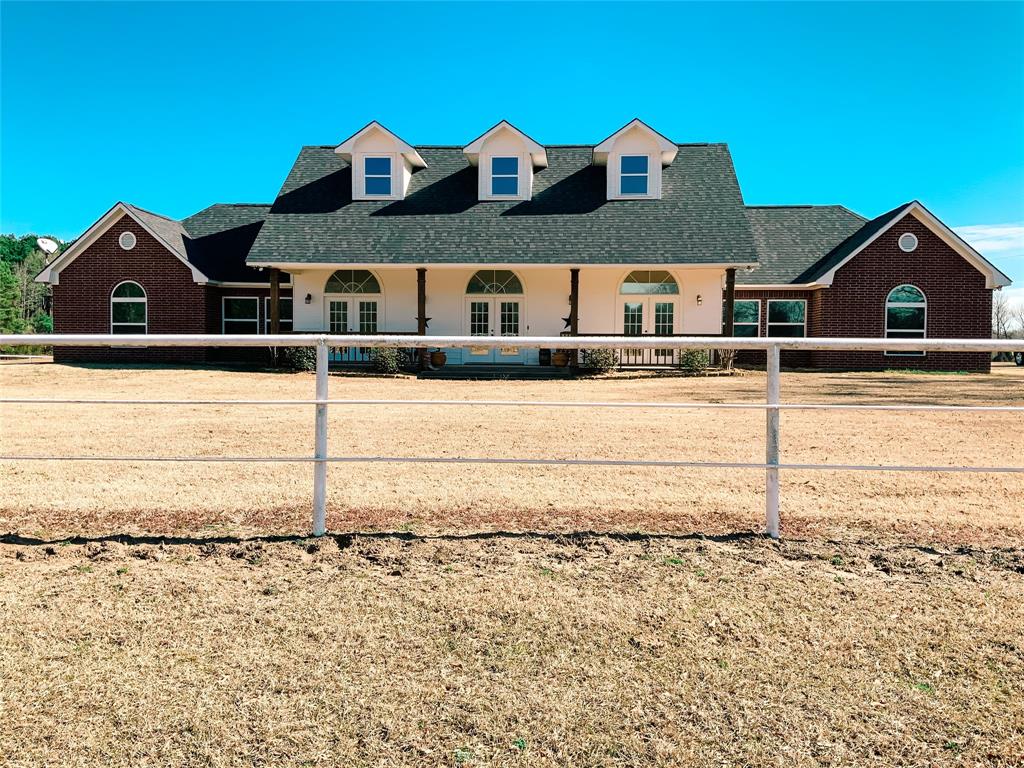 1303 W CR 2314, Pittsburg, TX 75686