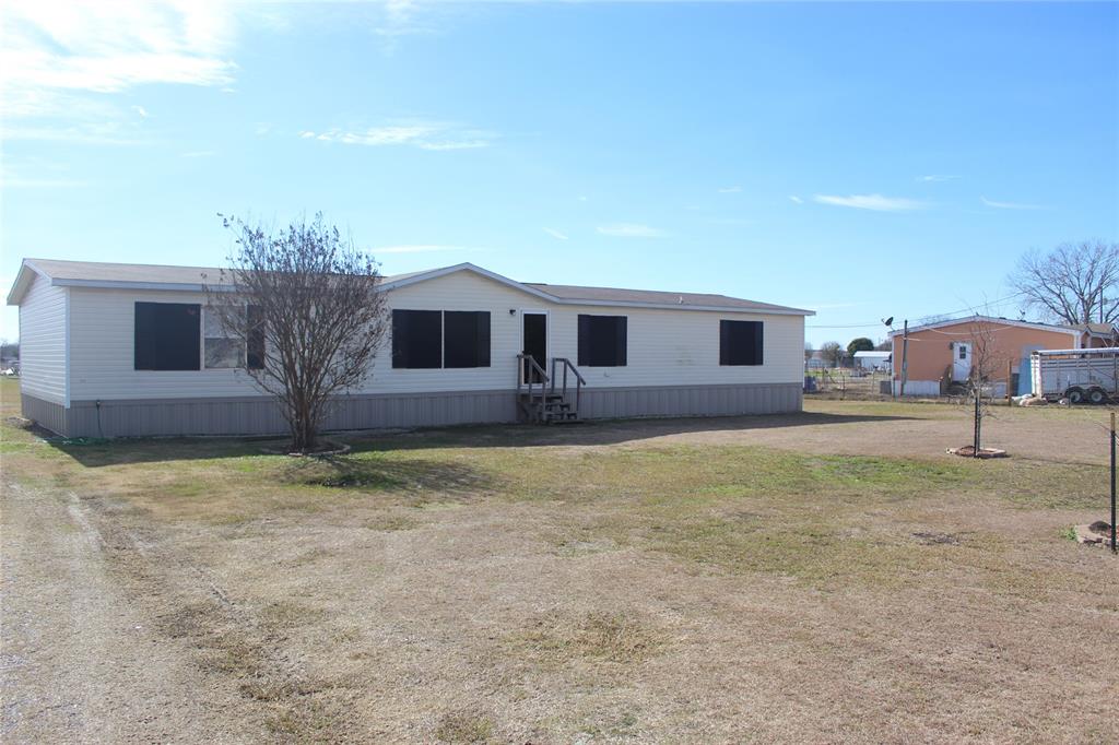 220 Chapel Hill Ln, Waxahachie, TX 75165