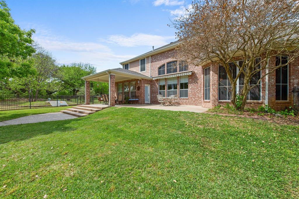 133 E Hidden Meadow Ct, Cresson, TX 76035