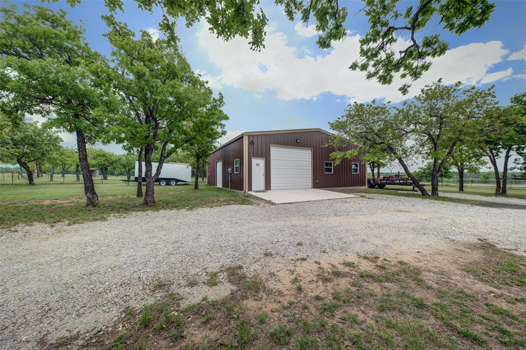 2359 Fm 2210 E, Perrin, TX 76486