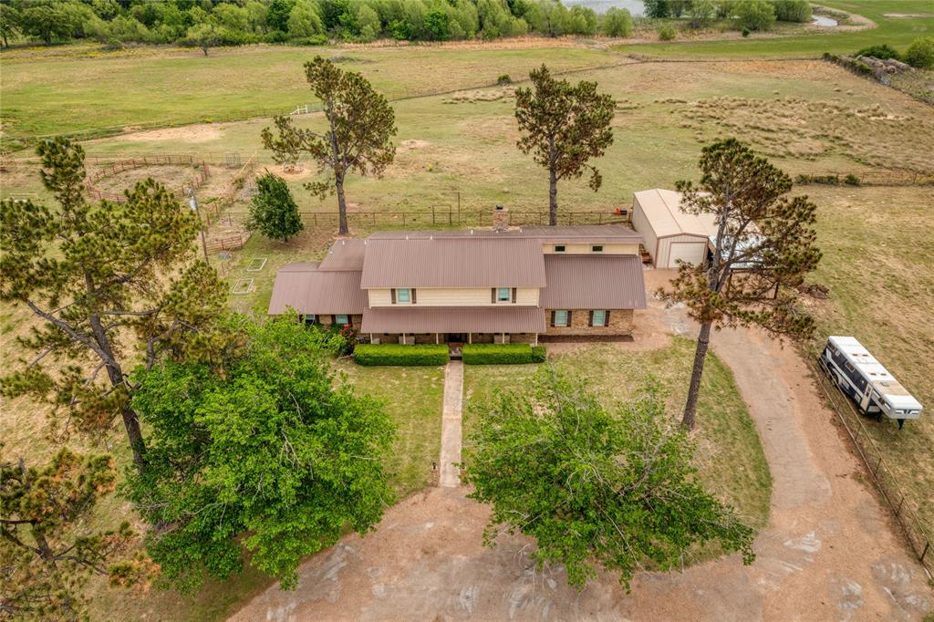303 New Highland Rd, Springtown, TX 76082