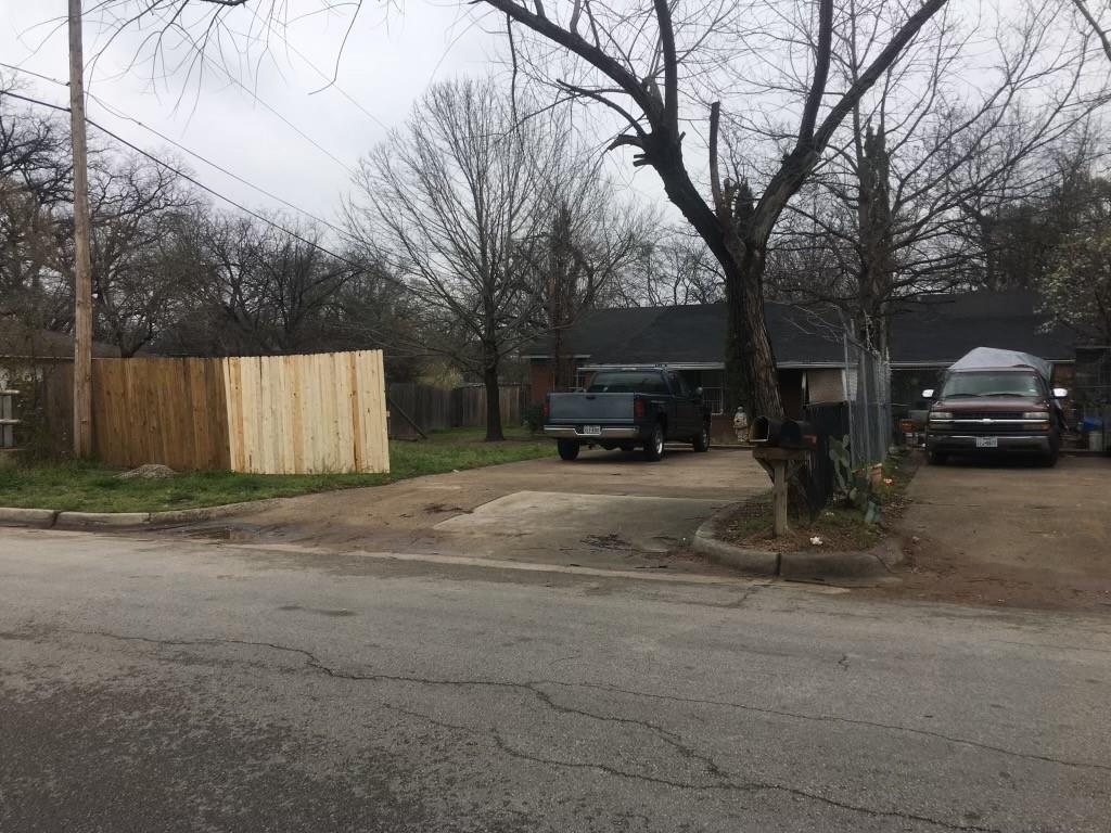 605 N Pecan St AB, Arlington, TX 76011