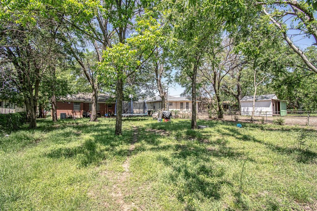 1802 N Jim Miller Rd, Dallas TX 75217