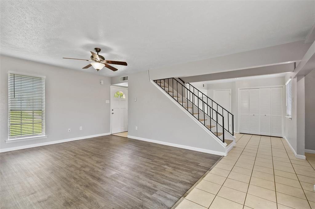 2214 Statler Dr, Carrollton, TX 75007