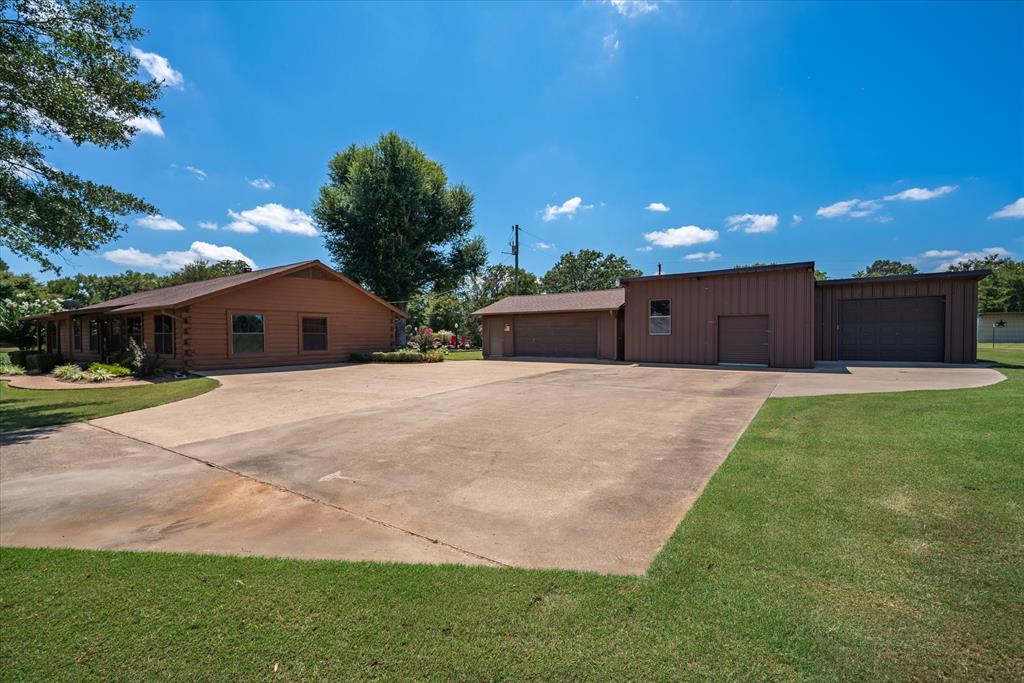 7942 FM 859, Edgewood, TX 75117