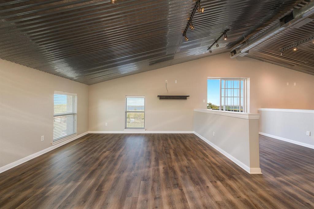 1860 Hall Dr, Waco, TX 76705