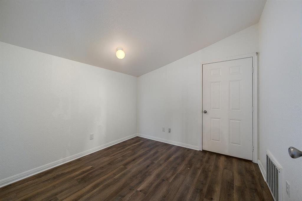 1860 Hall Dr, Waco, TX 76705