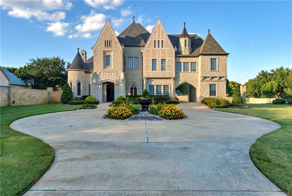 2404 Glade Rd, Colleyville, TX 76034