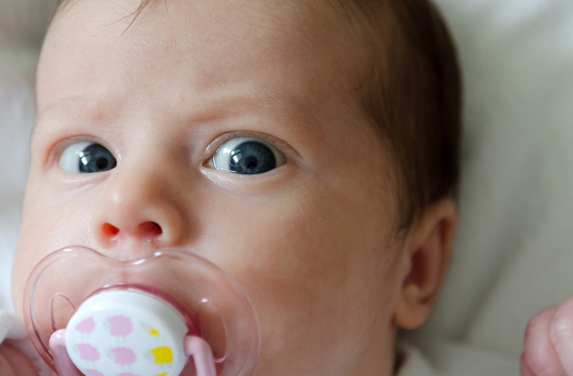 10 Bizarre Ways Your Sense Of Touch Changes How You Think Listverse