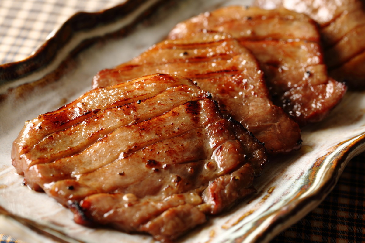 牛タンは高カロリーでもダイエットにいい？その理由と効果的な食べ方 LITORA（リトラ）
