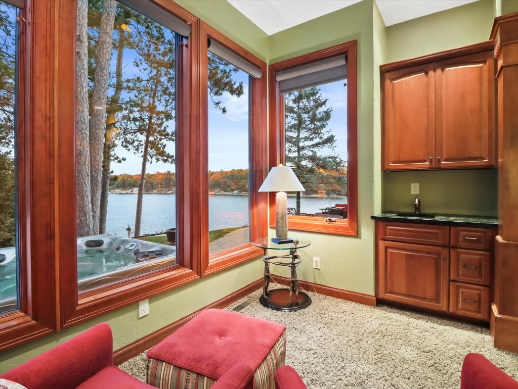 Silver Lake Estate Wautoma, WI Little Adventure Vacation Rentals