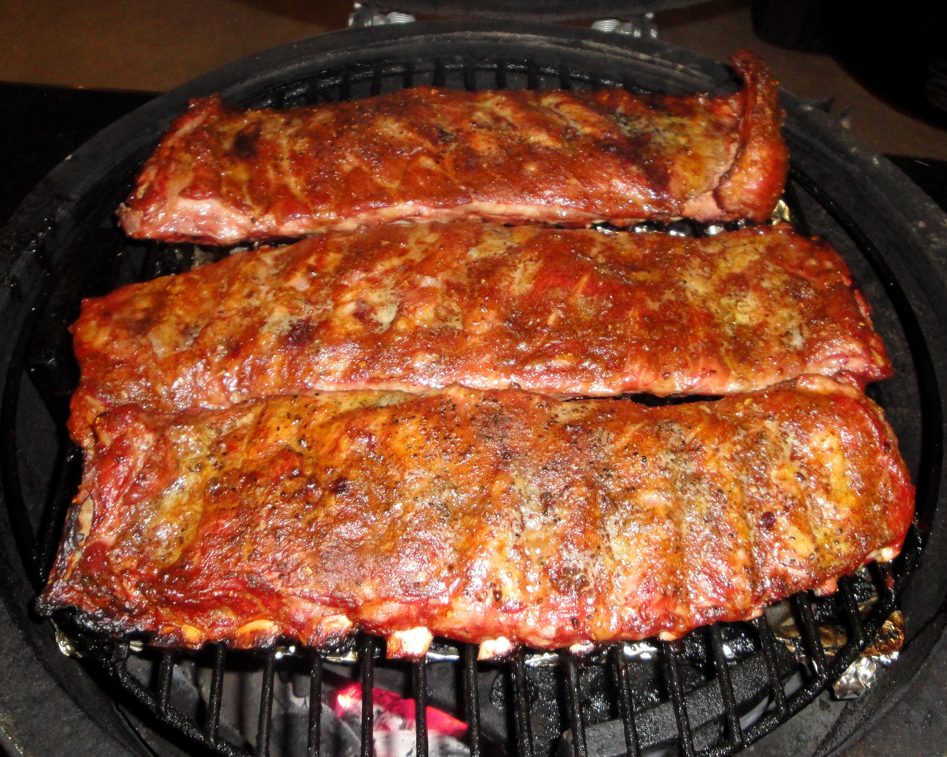 Inaugural Run on the Green Egg Pork Ribs Little Lug BBQ