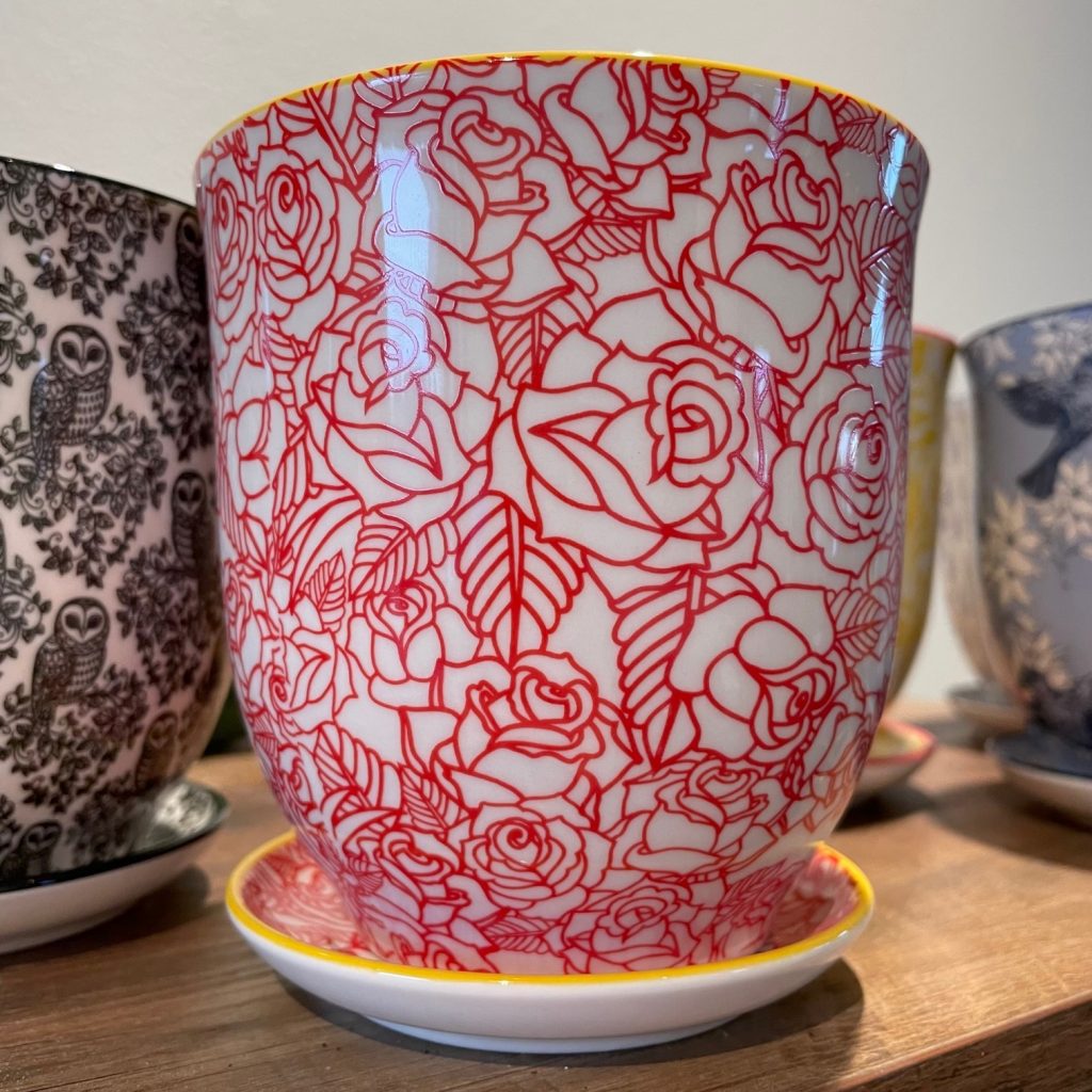 Ceramic Pot & Saucer Red Roses Little Prince To Go