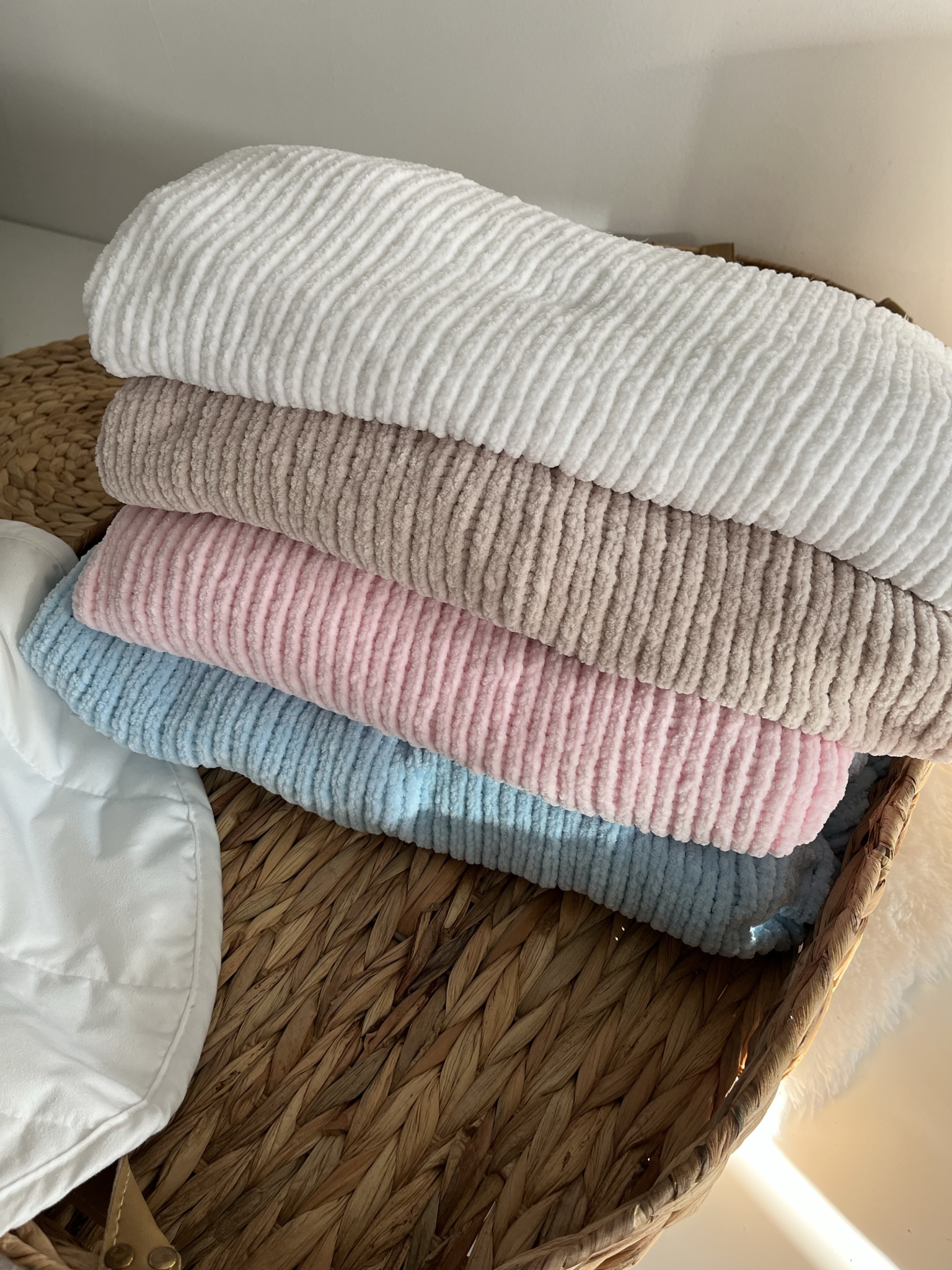 Hand knit baby blanket Little Star Design