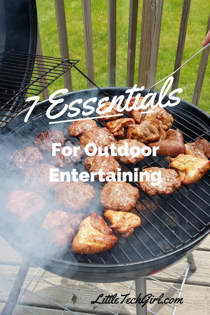 7 Essentials for Outdoor Entertaining