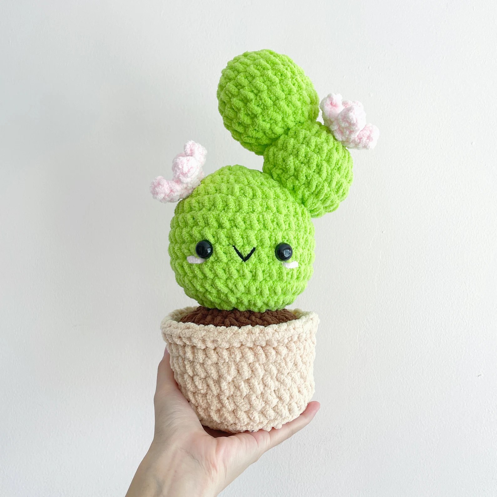 15 Fantastic Crochet Cactus Patterns (easy!) Little World of Whimsy