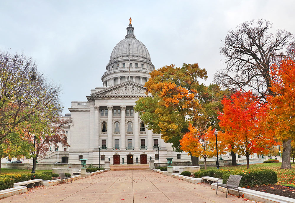 10 Reasons to Move to Wisconsin Livability
