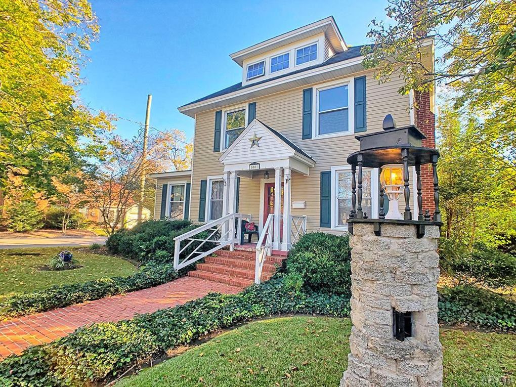 Elizabeth City, NC is a ranked What a Budget of 300,000 or Less Will