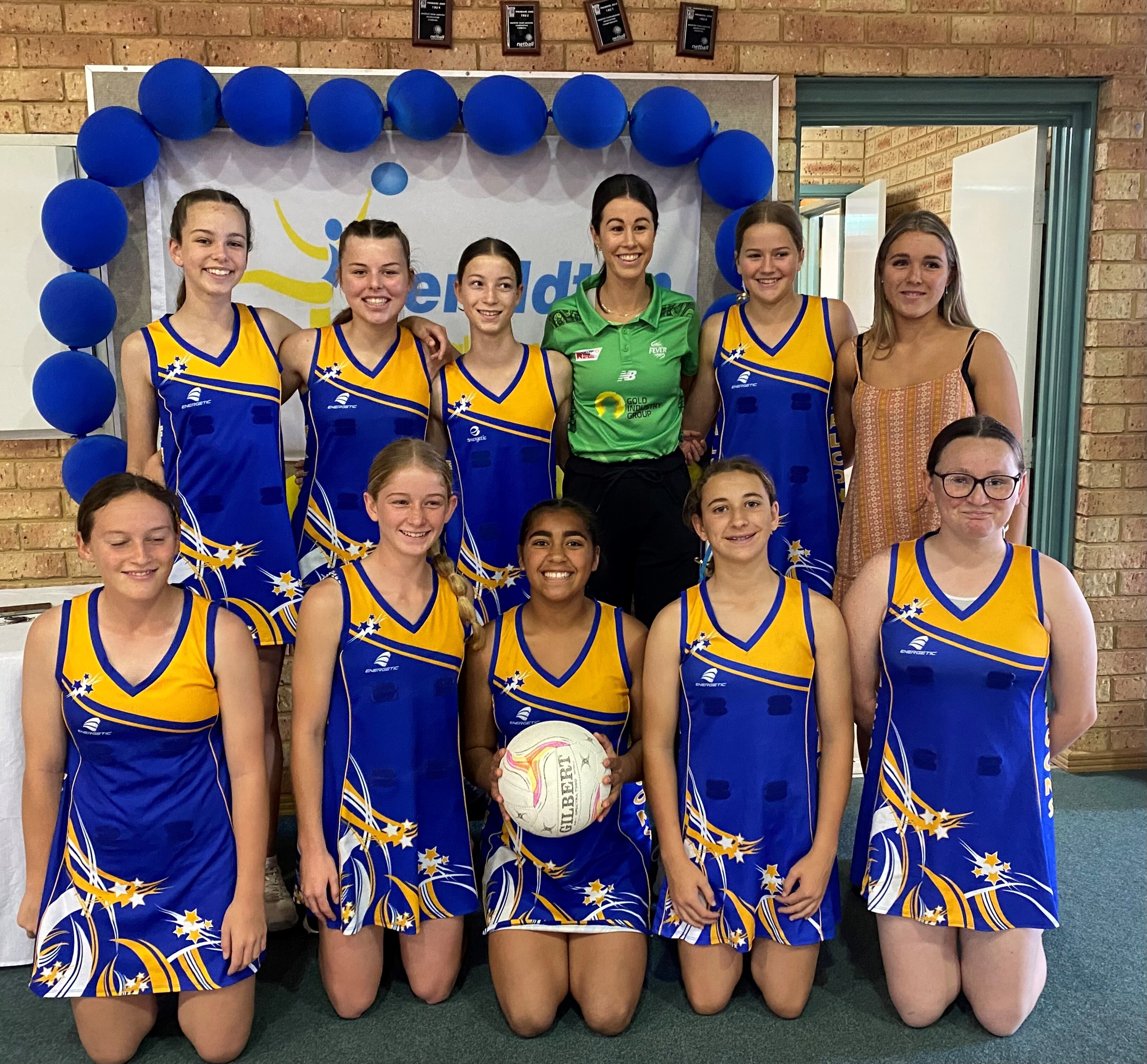 Geraldton's Emma Cosh makes 'movie star' appearance after Super Netball premiership win ABC News
