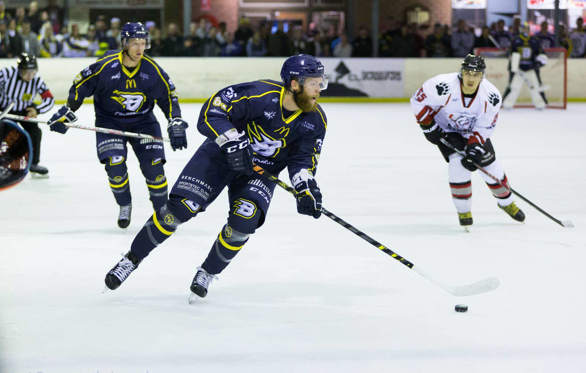Canberra marks 40 years since ice hockey debut in the national capital