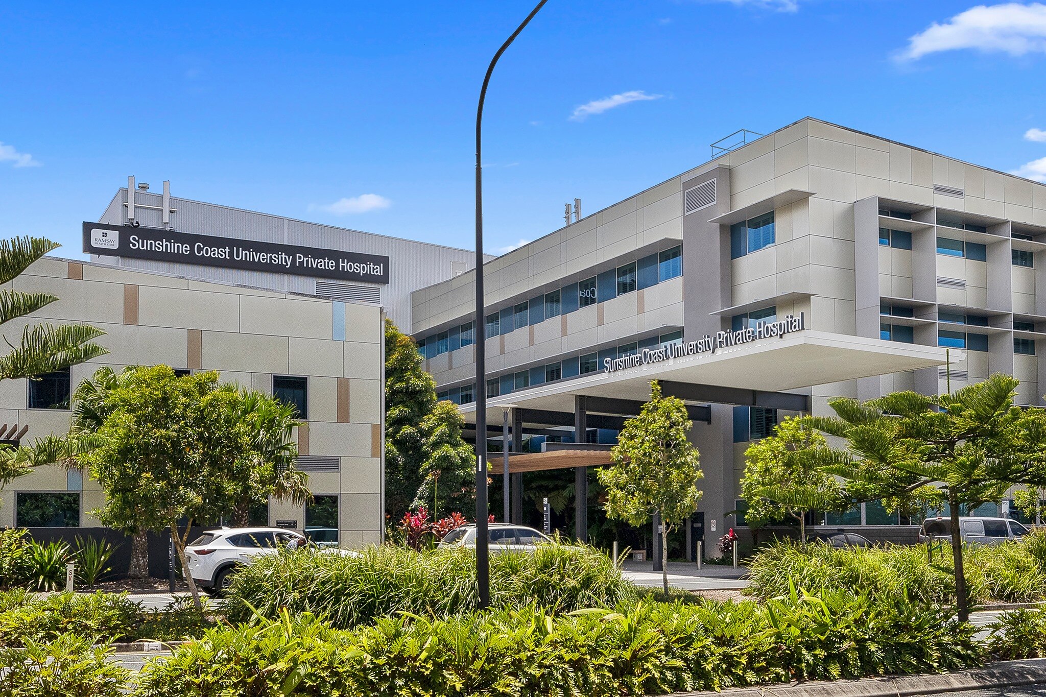 Bupa dispute with Ramsay Health Care leaves patients in limbo ABC News