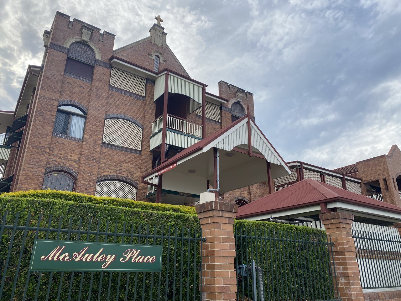 Rockhampton aged care home with tuberculosis case identified as McAuley Place ABC News