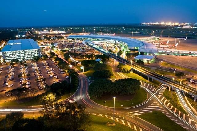 Brisbane Times Airport Noise Balmoral Man On A Flight Path To Fury As